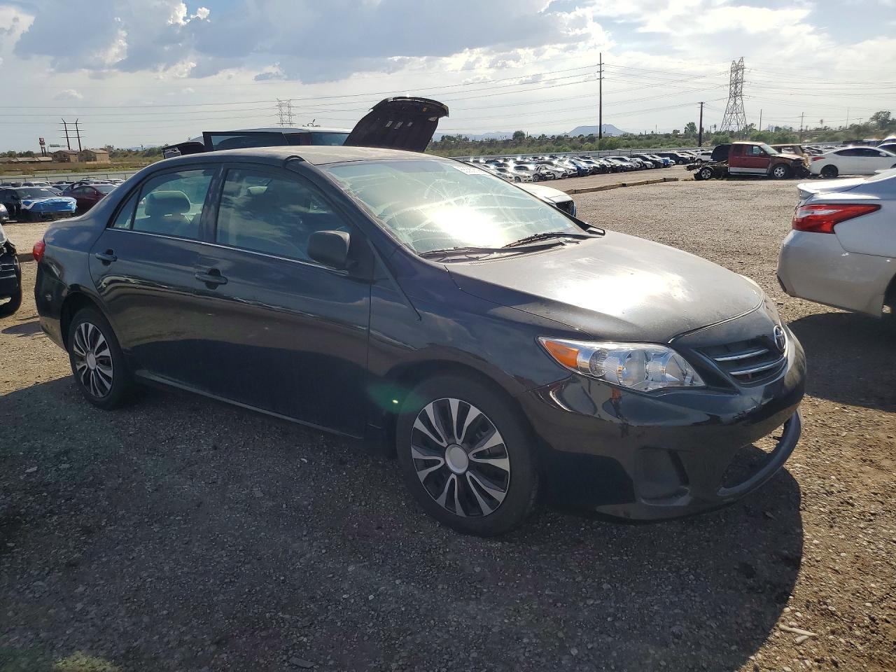 2013 Toyota Corolla L - Фото 4