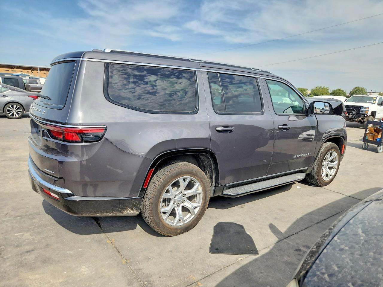 2022 Jeep Wagoneer Series Ii - Image 3