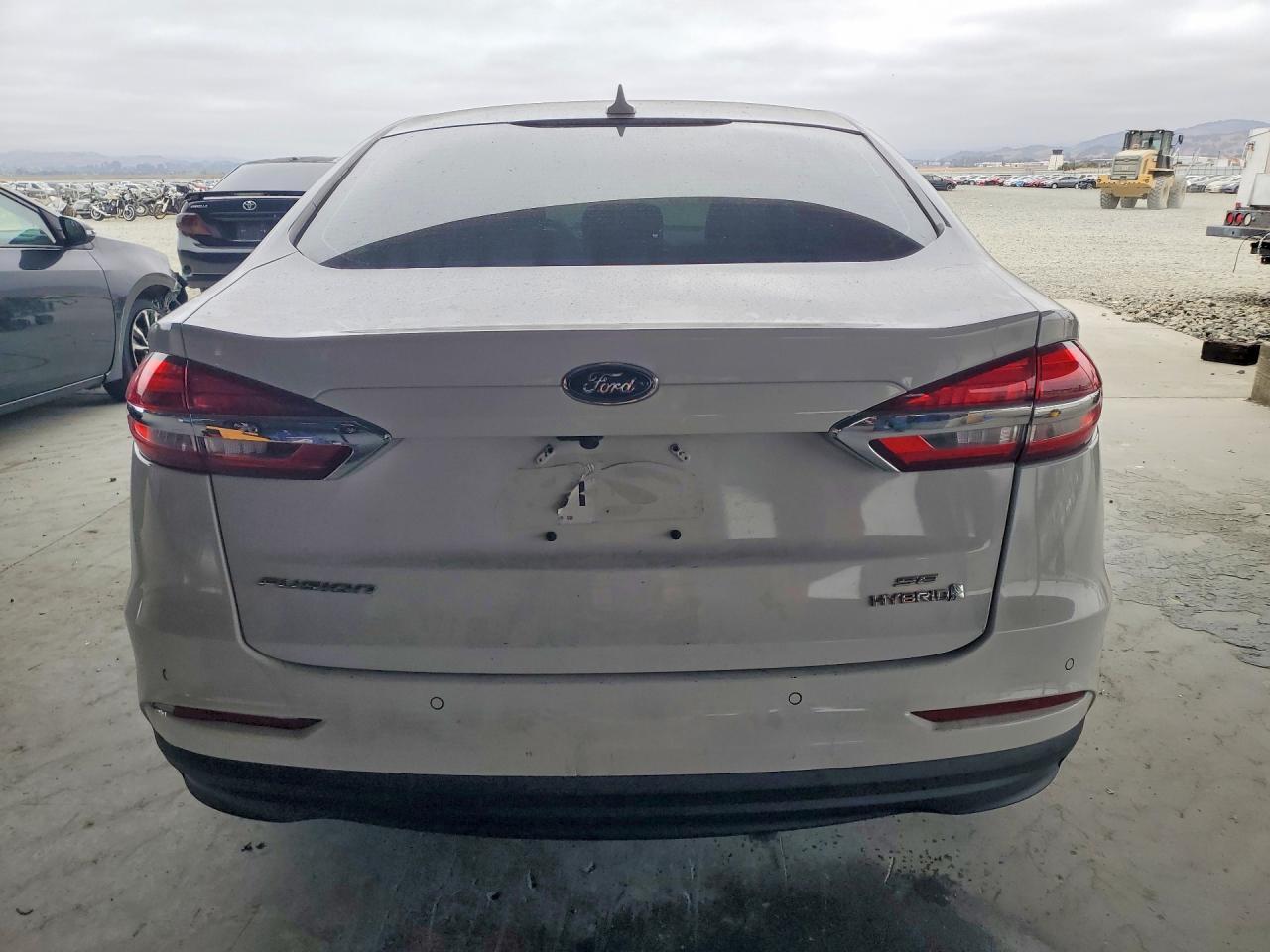 2019 Ford Fusion Se - Фото 6