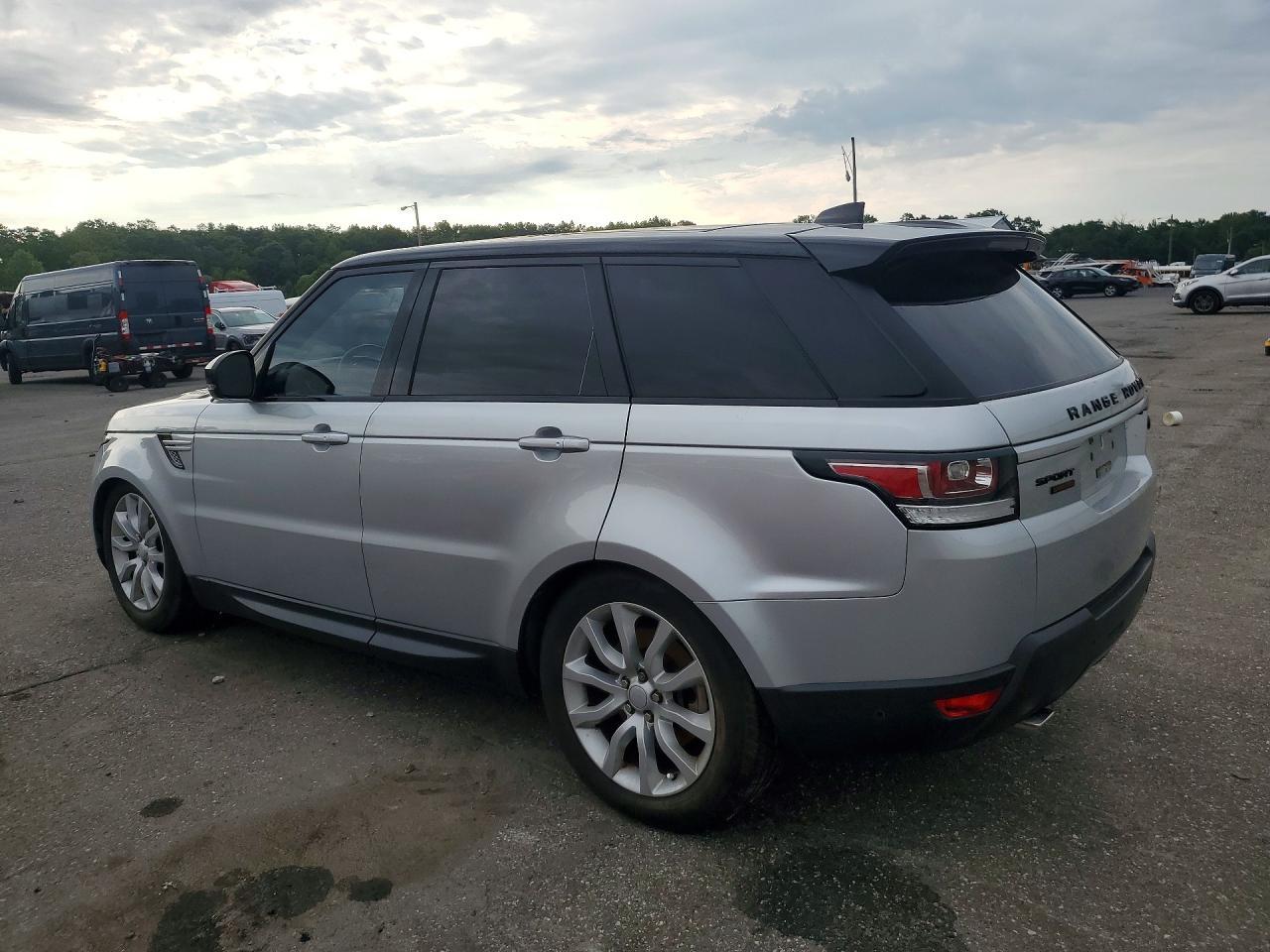 2017 Land Rover Range Rover Sport Hse - Image 2