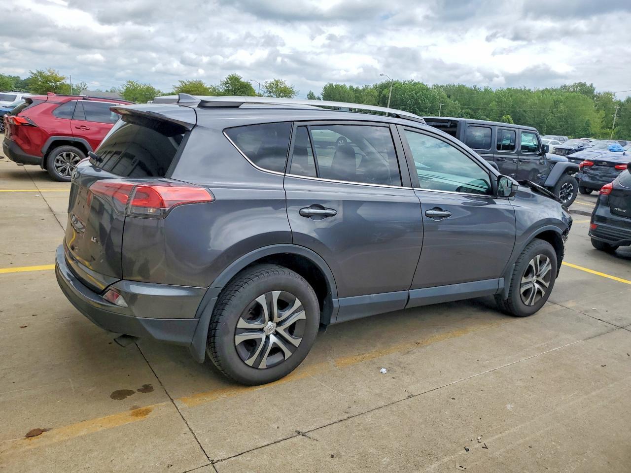 2018 Toyota Rav4 Le - Фото 3