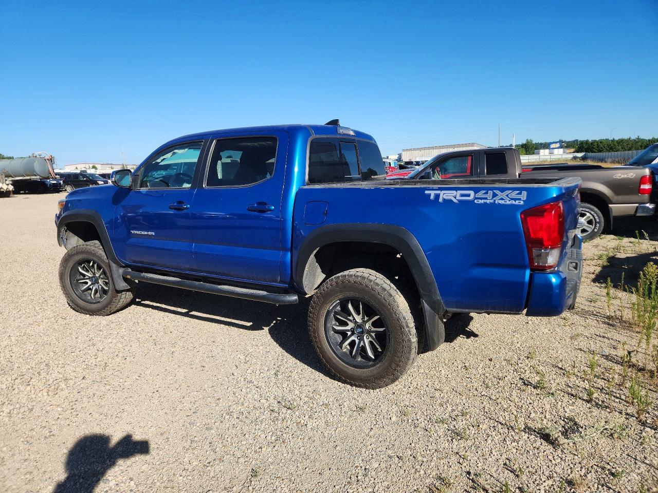 2017 Toyota Tacoma Trd Off-Road - Фото 2