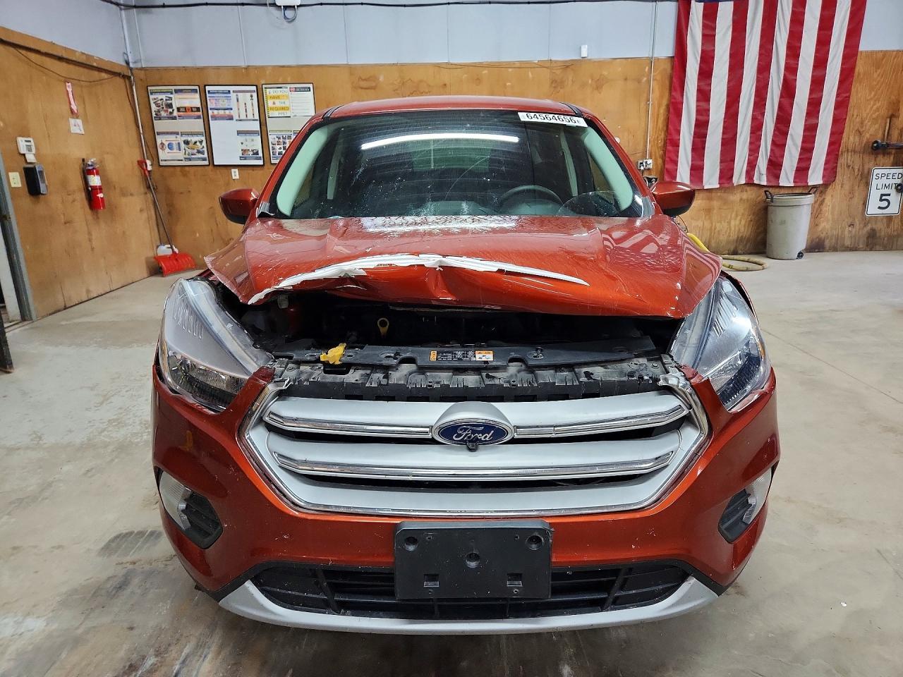 2019 Ford Escape - Image 5