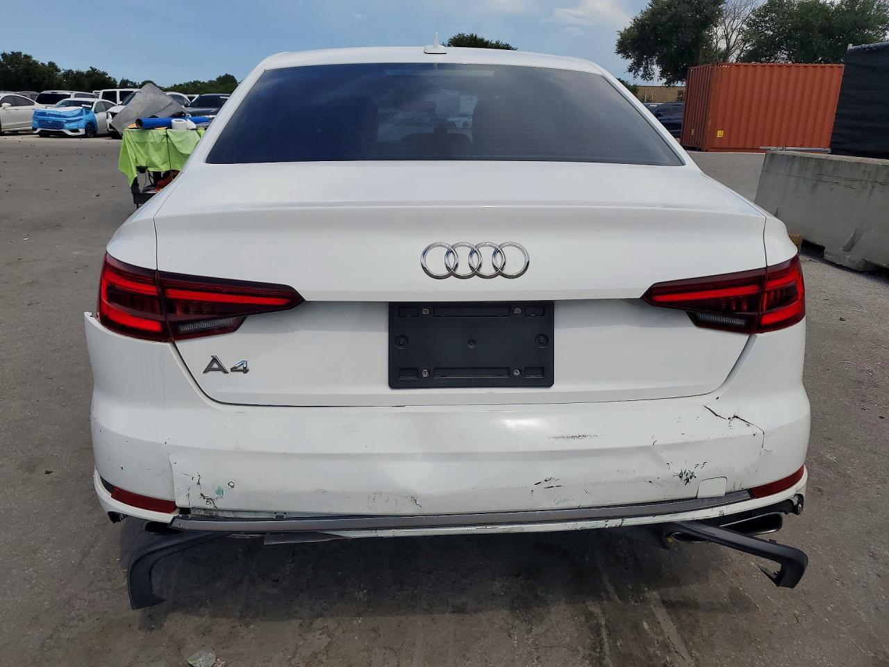 2019 Audi A4 Premium - Фото 6