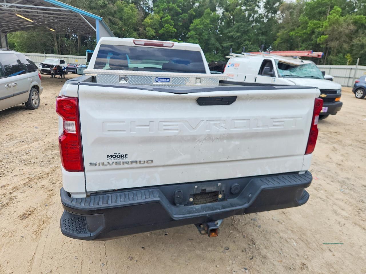 2020 Chevrolet Silverado C1500 - Фото 6