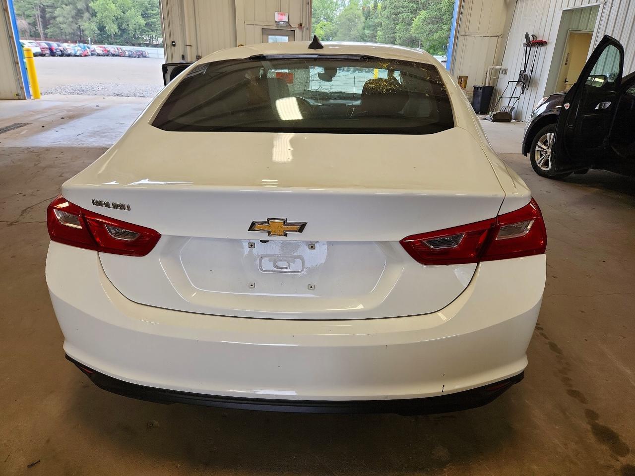 2018 Chevrolet Malibu Ls - Фото 6
