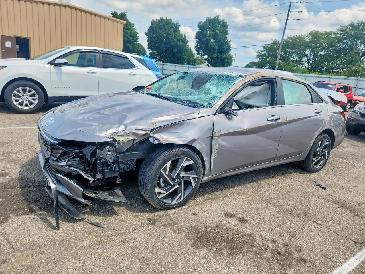 2025 Hyundai Elantra Sel