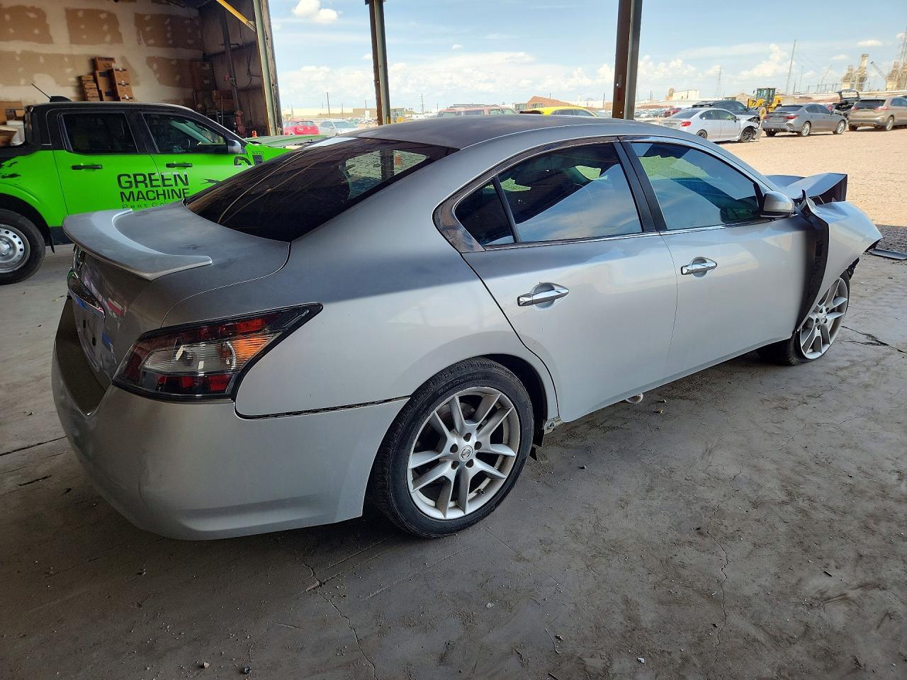 2012 Nissan Maxima 3.5 S - Фото 3