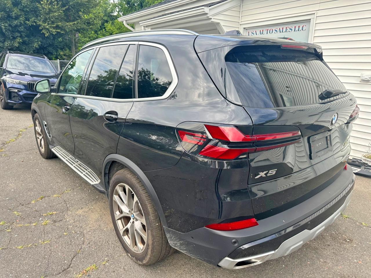 2026 BMW X5 xDrive40I - Фото 2