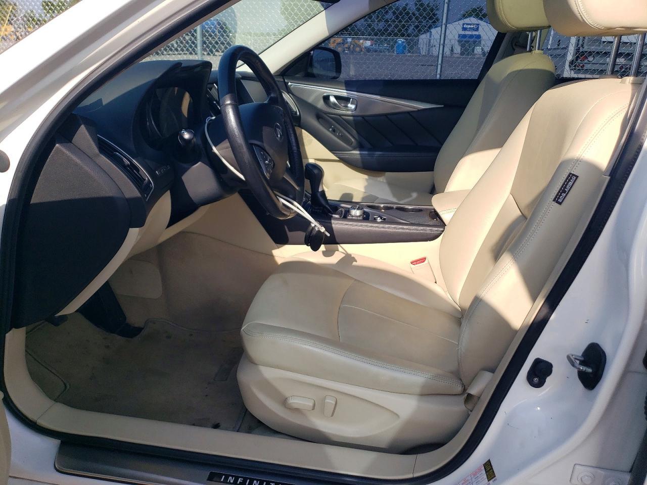 2015 Infiniti Q50 Premium - Фото 7