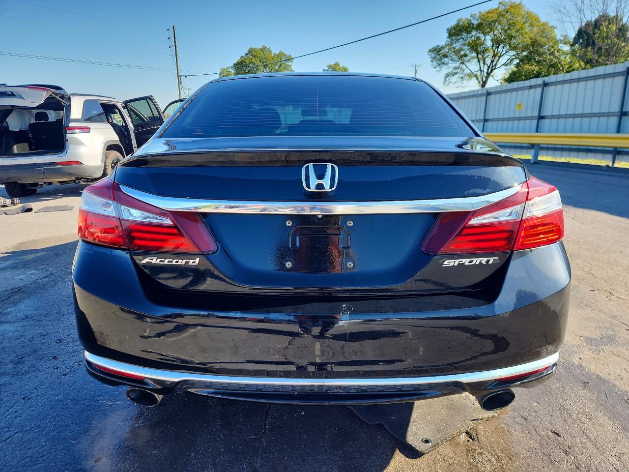2016 Honda Accord Sport - Фото 6