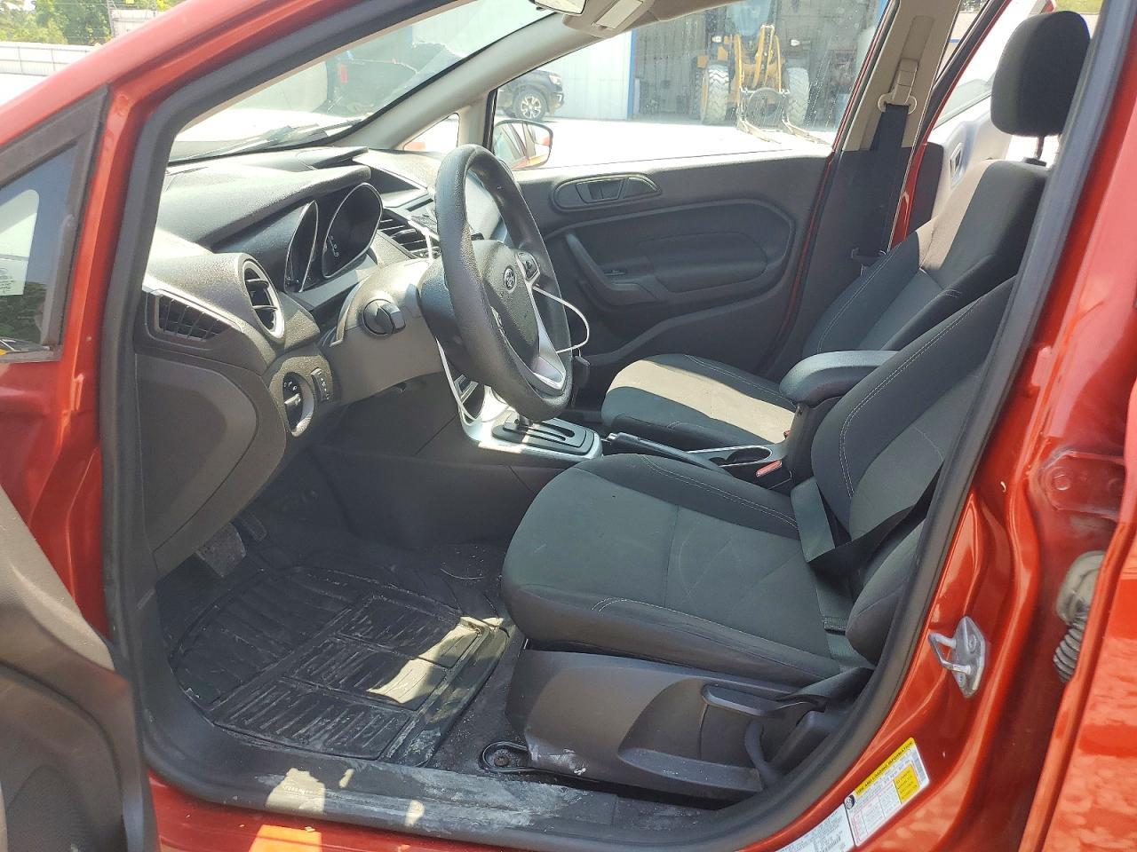 2019 Ford Fiesta Se - Фото 7