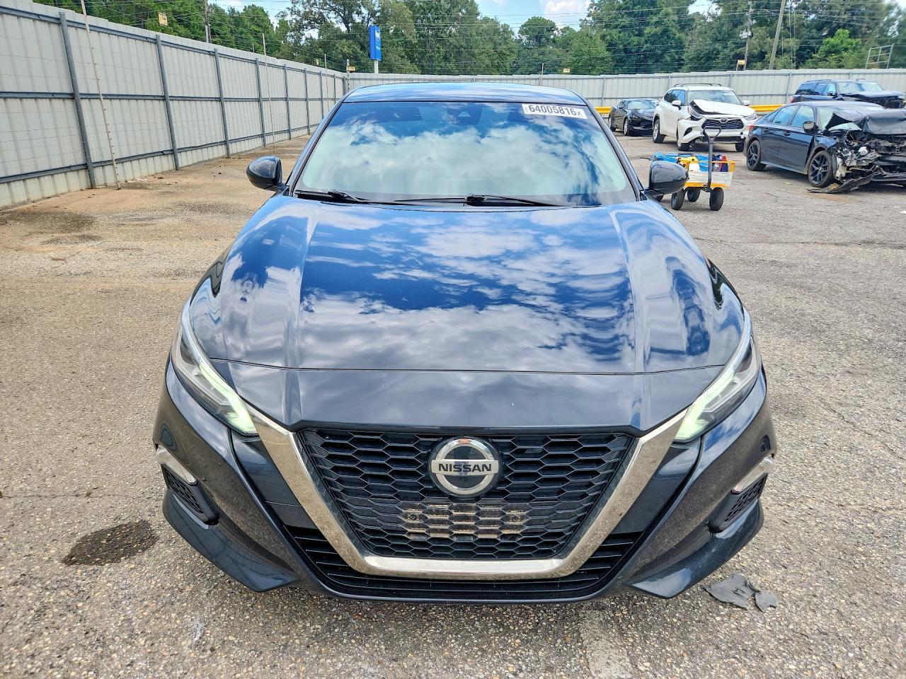 2022 Nissan Altima Sr - Фото 5