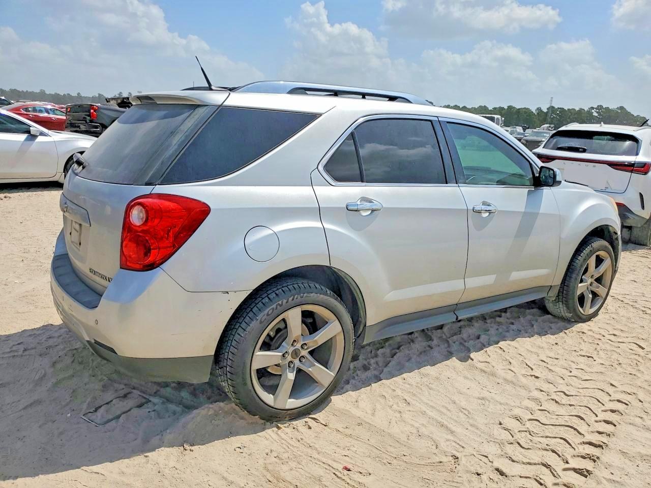 2012 Chevrolet Equinox Ltz - Image 3