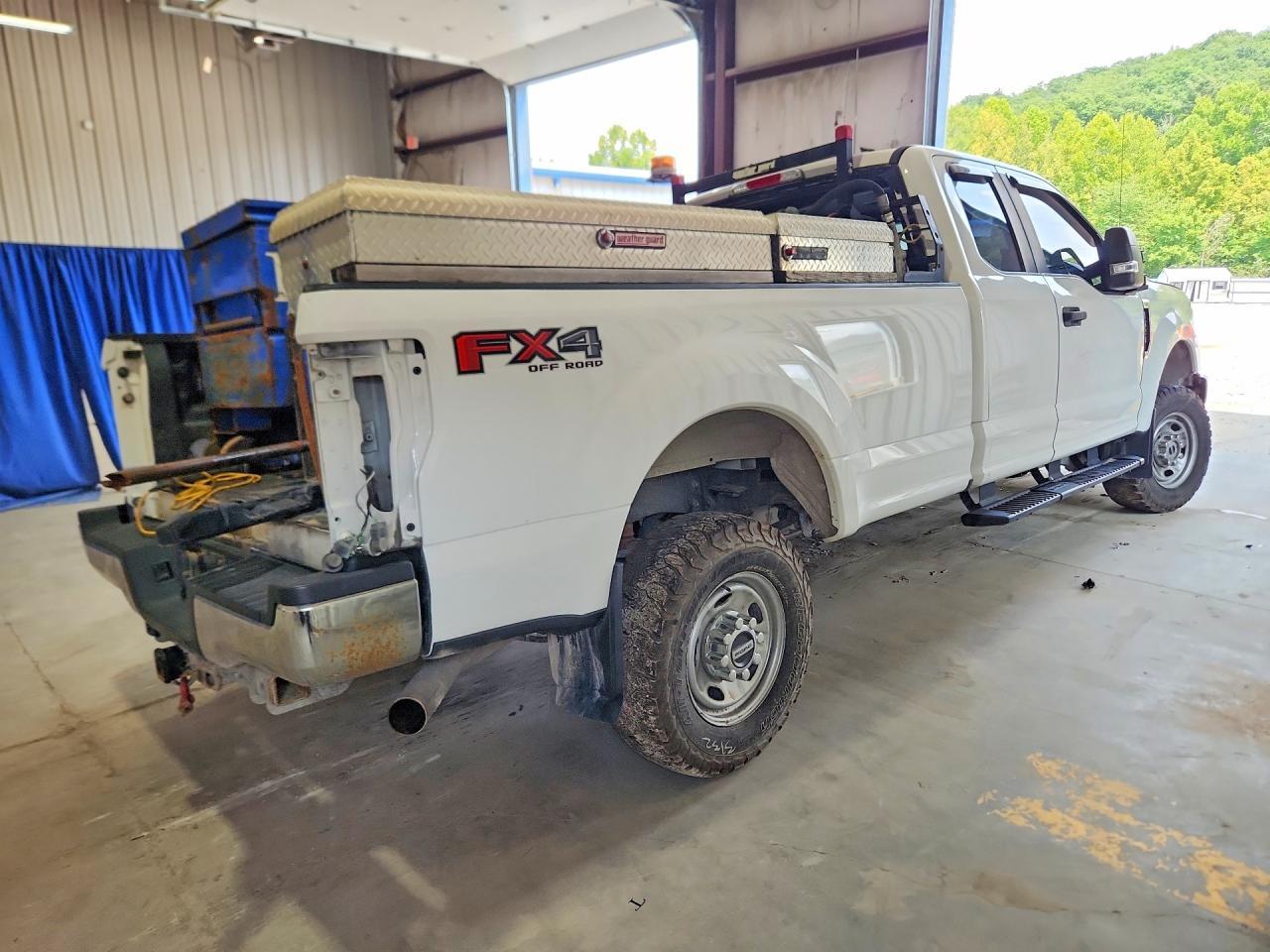2019 Ford F250 Super Duty - Image 3