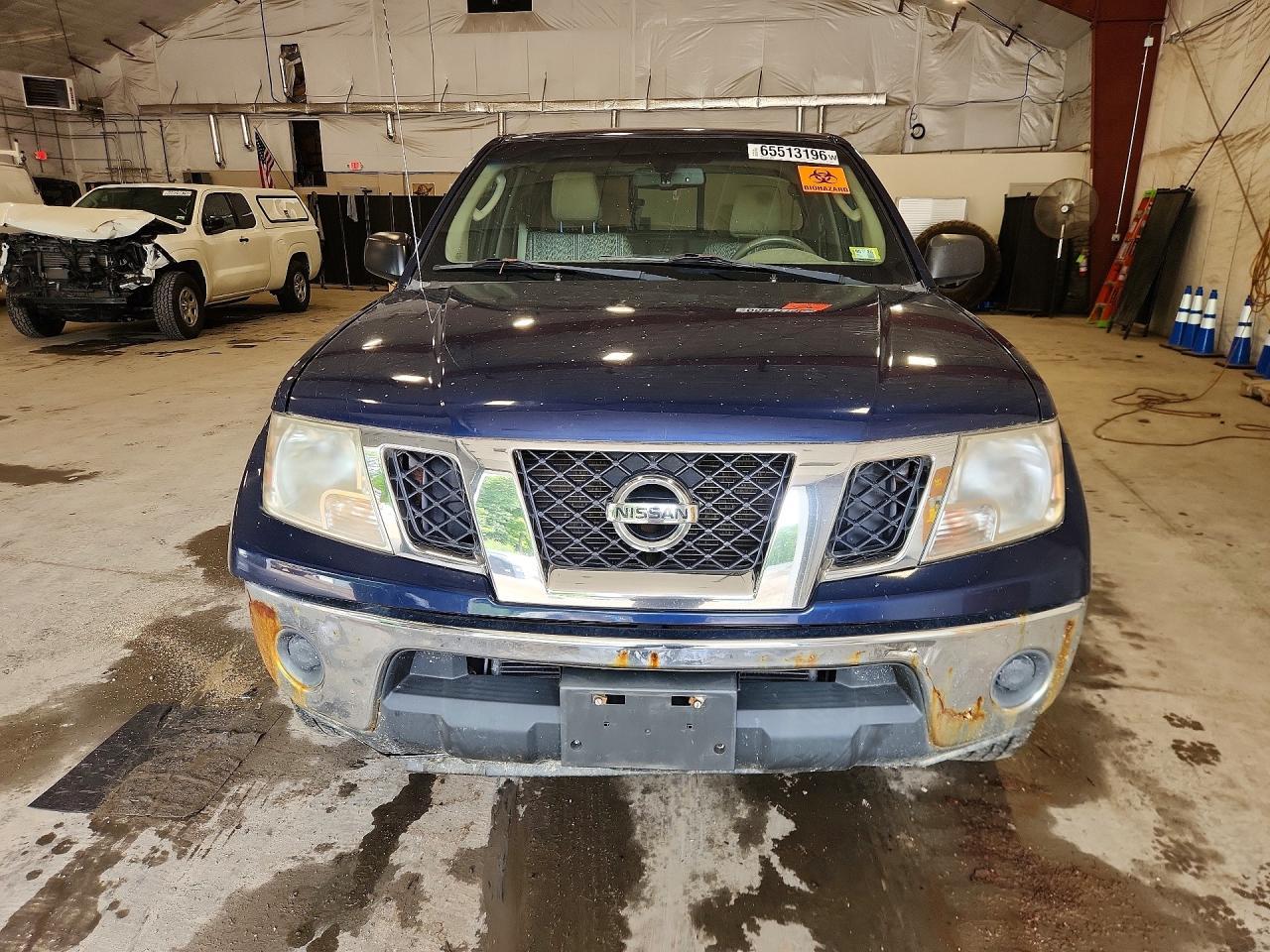 2011 Nissan Frontier Sv V6 - Image 5