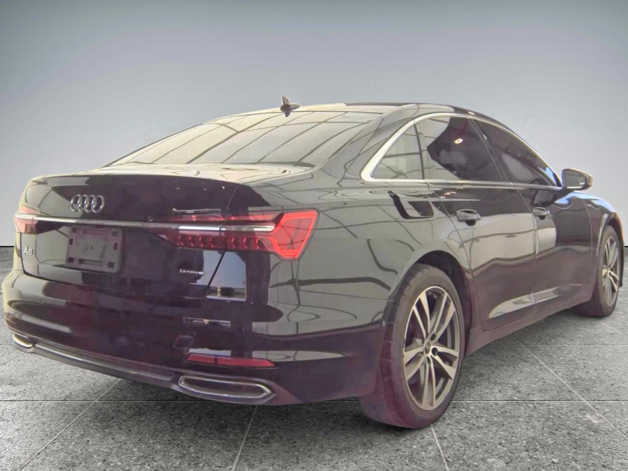 2023 Audi A6 Premium - Image 4