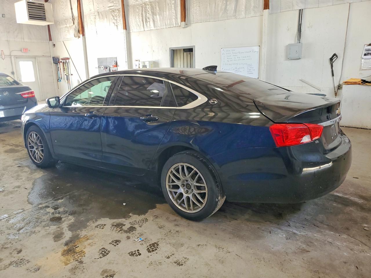 2015 Chevrolet Impala Lt - Фото 2