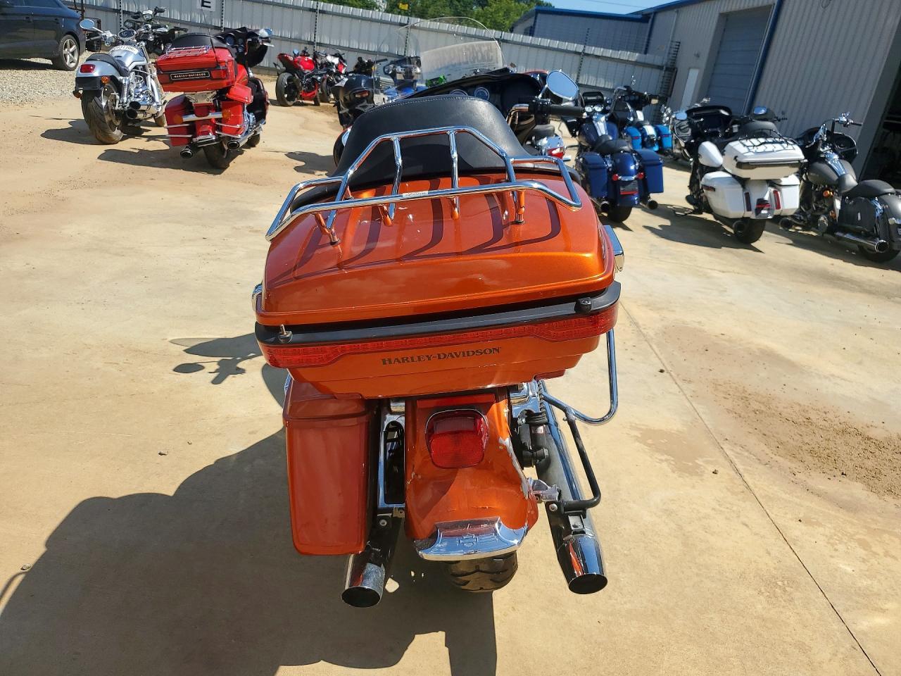 2019 Harley-Davidson Flhtk - Image 4