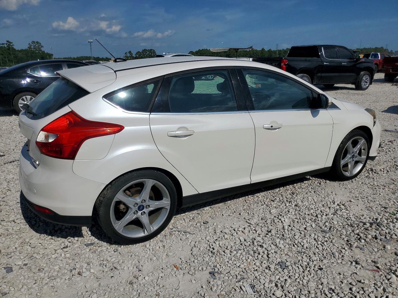 2014 Ford Focus Titanium - Фото 3