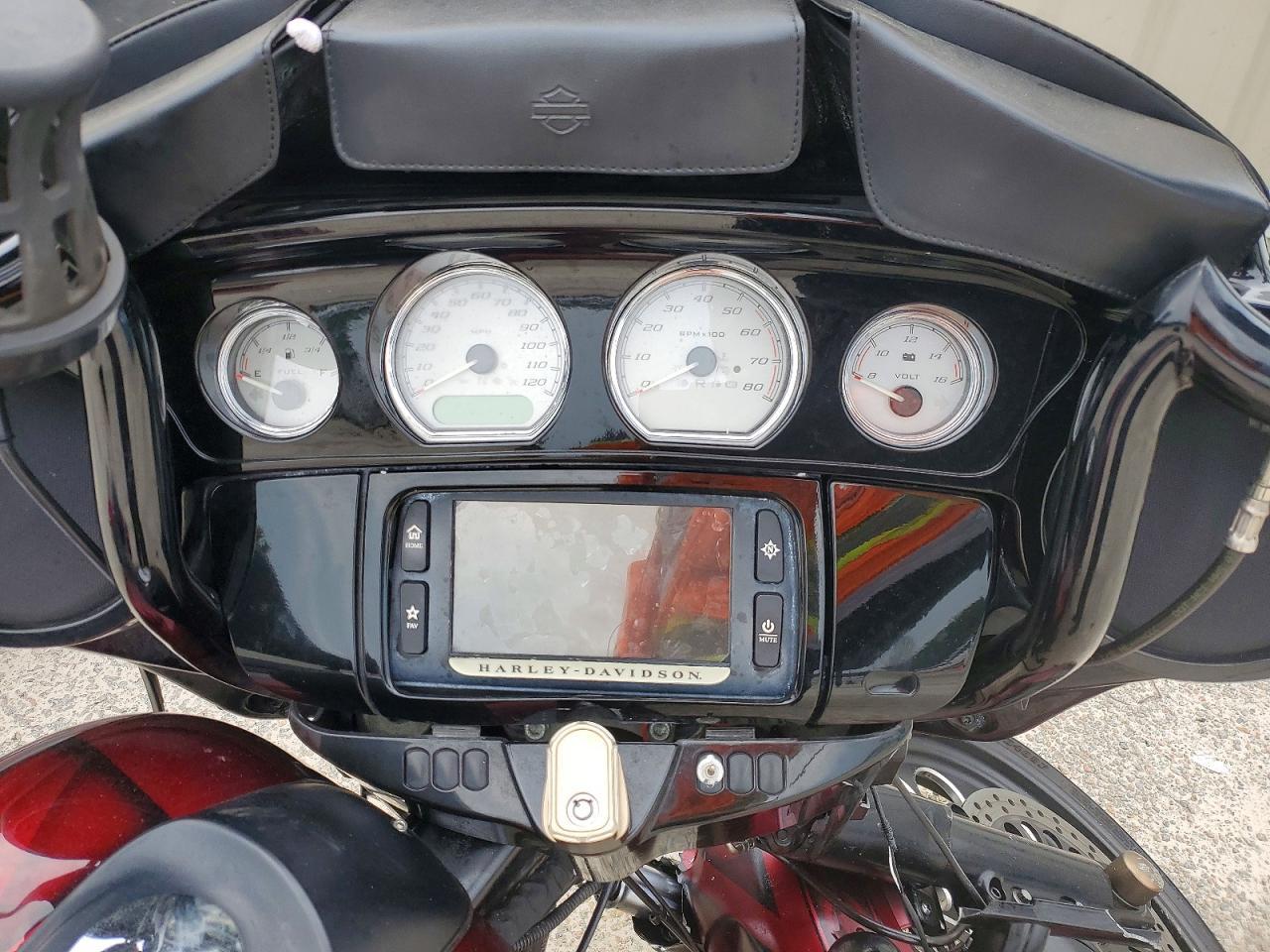 2017 Harley-Davidson Flhxs Street Glide Special - Image 7