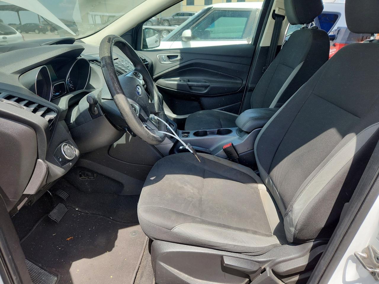 2016 Ford Escape S - Фото 7