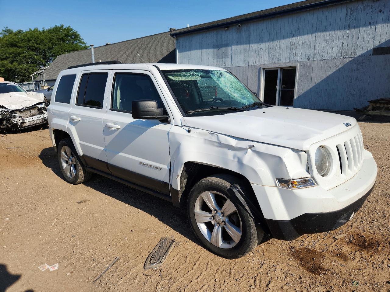 2015 Jeep Patriot Latitude - Фото 4