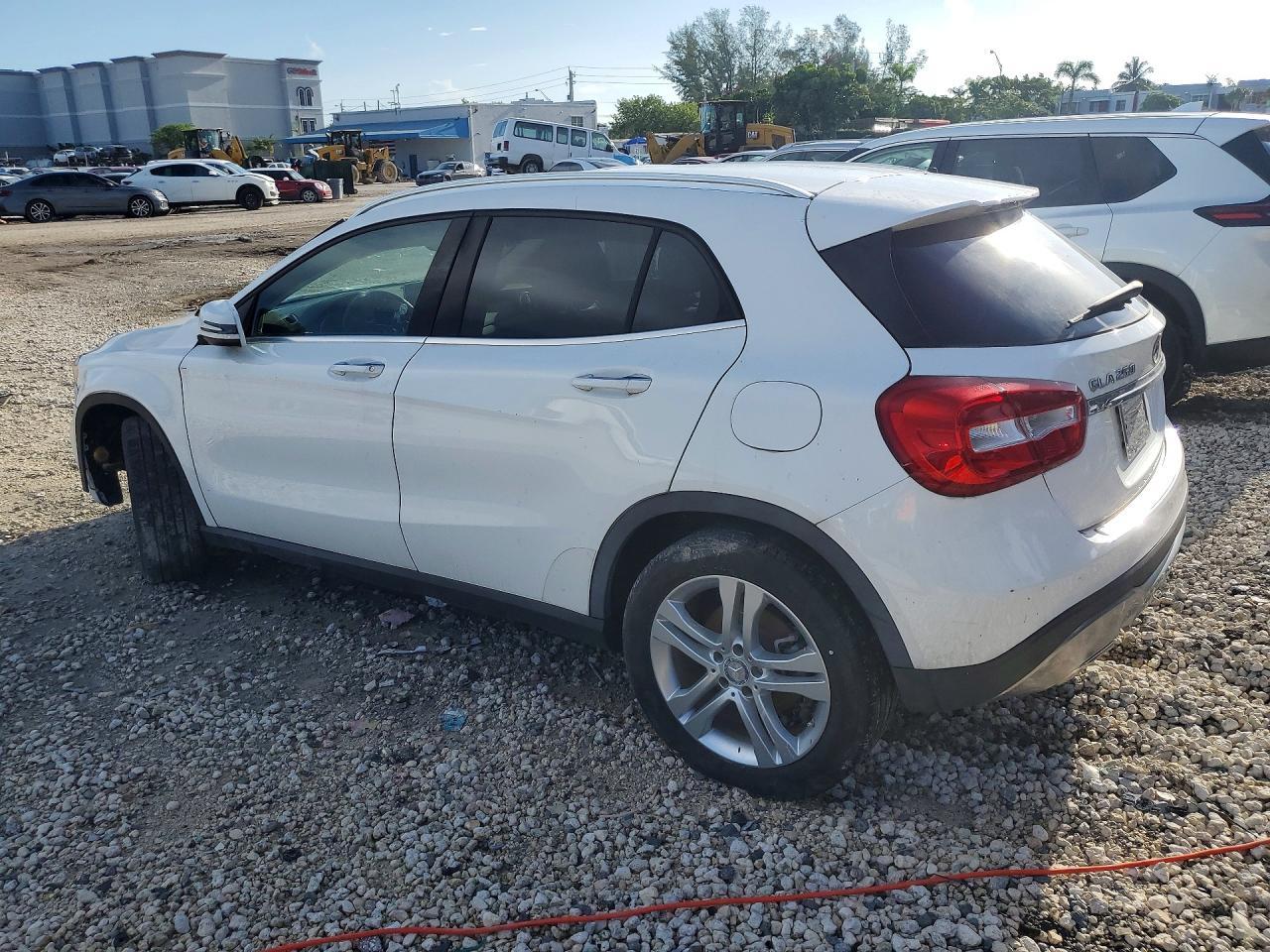 2020 Mercedes-Benz Gla 250 - Фото 2