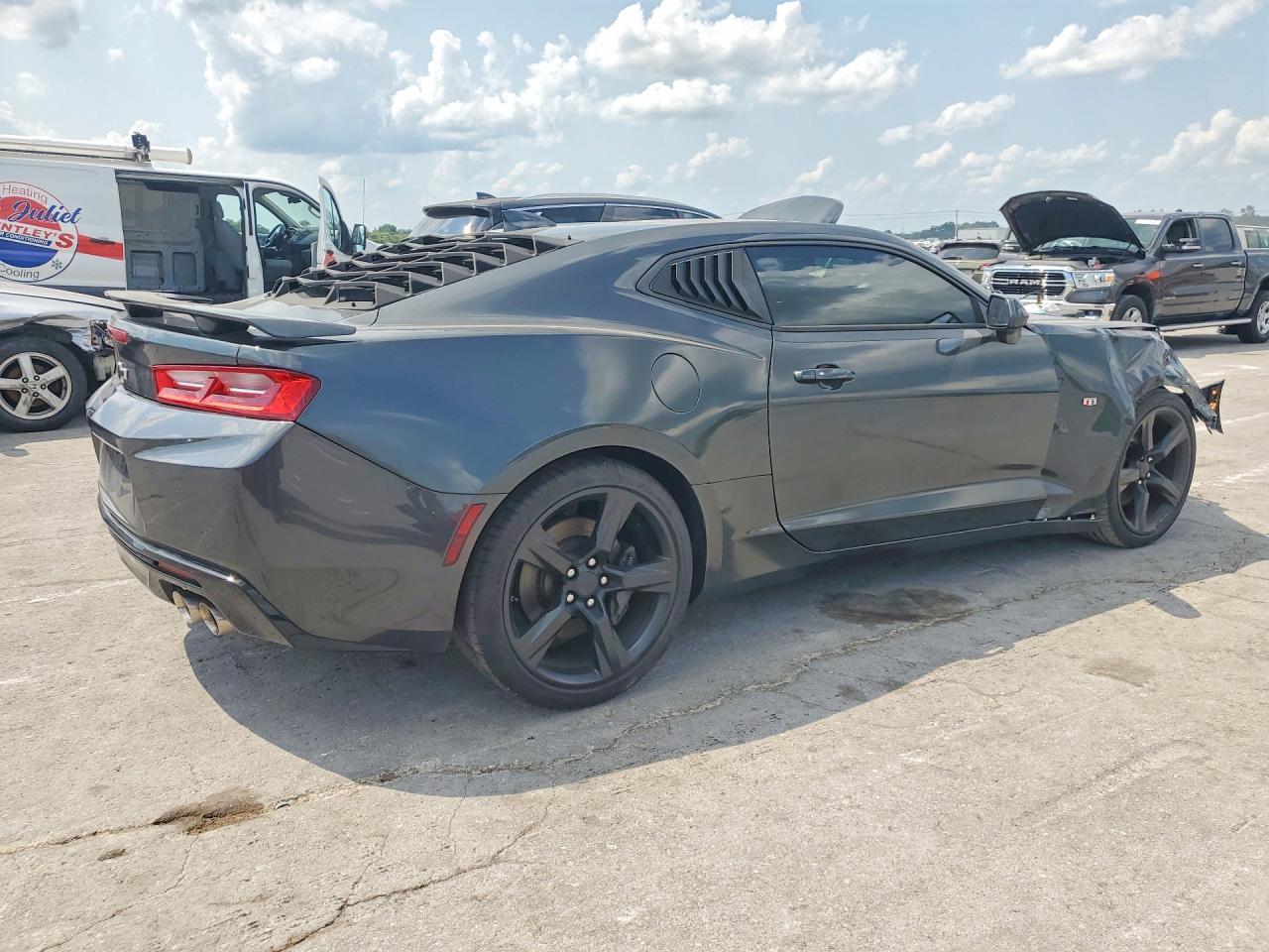 2018 Chevrolet Camaro Ss - Фото 3