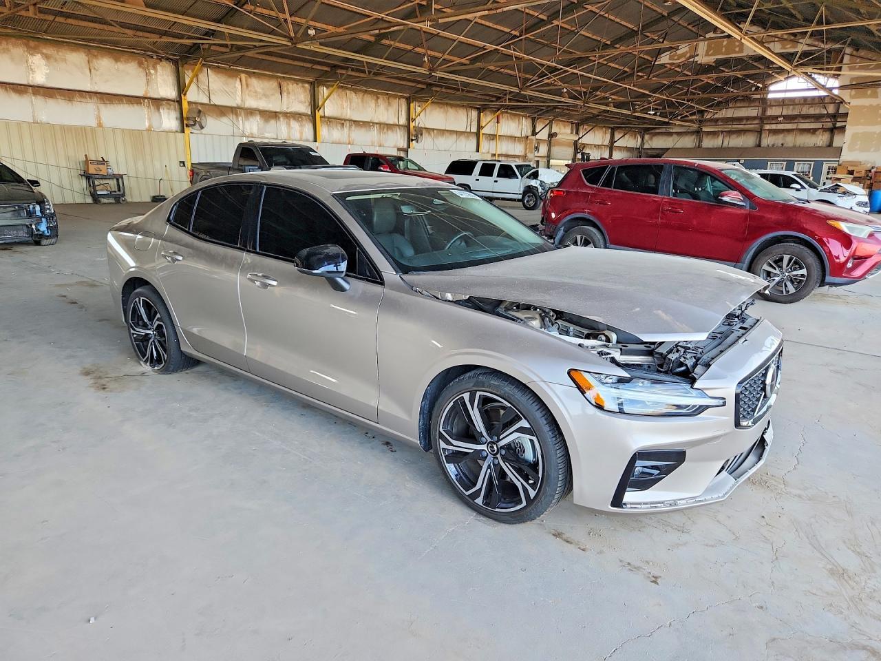 2024 Volvo S60 Core - Фото 4