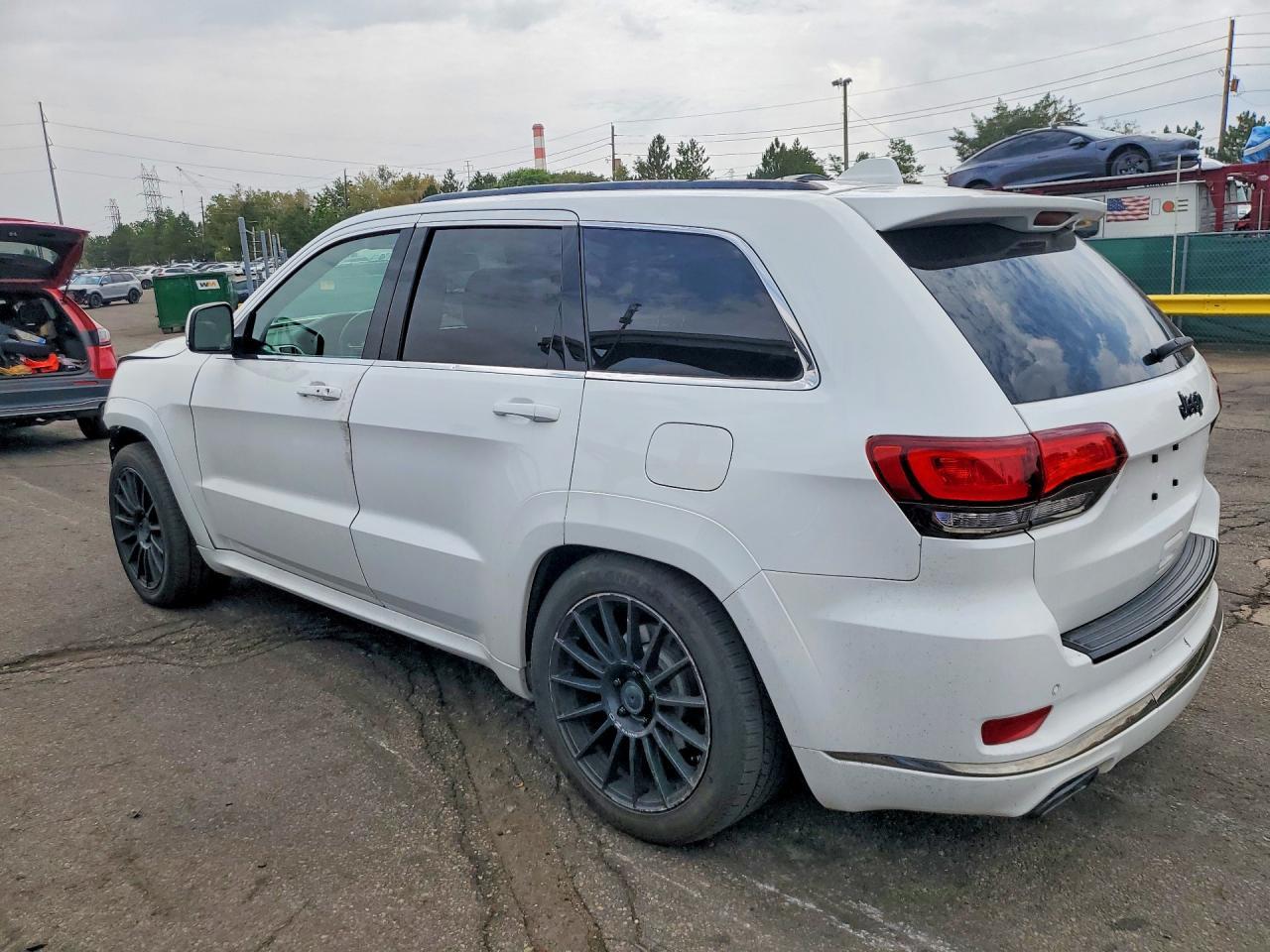 2016 Jeep Grand Cherokee Overland - Фото 2