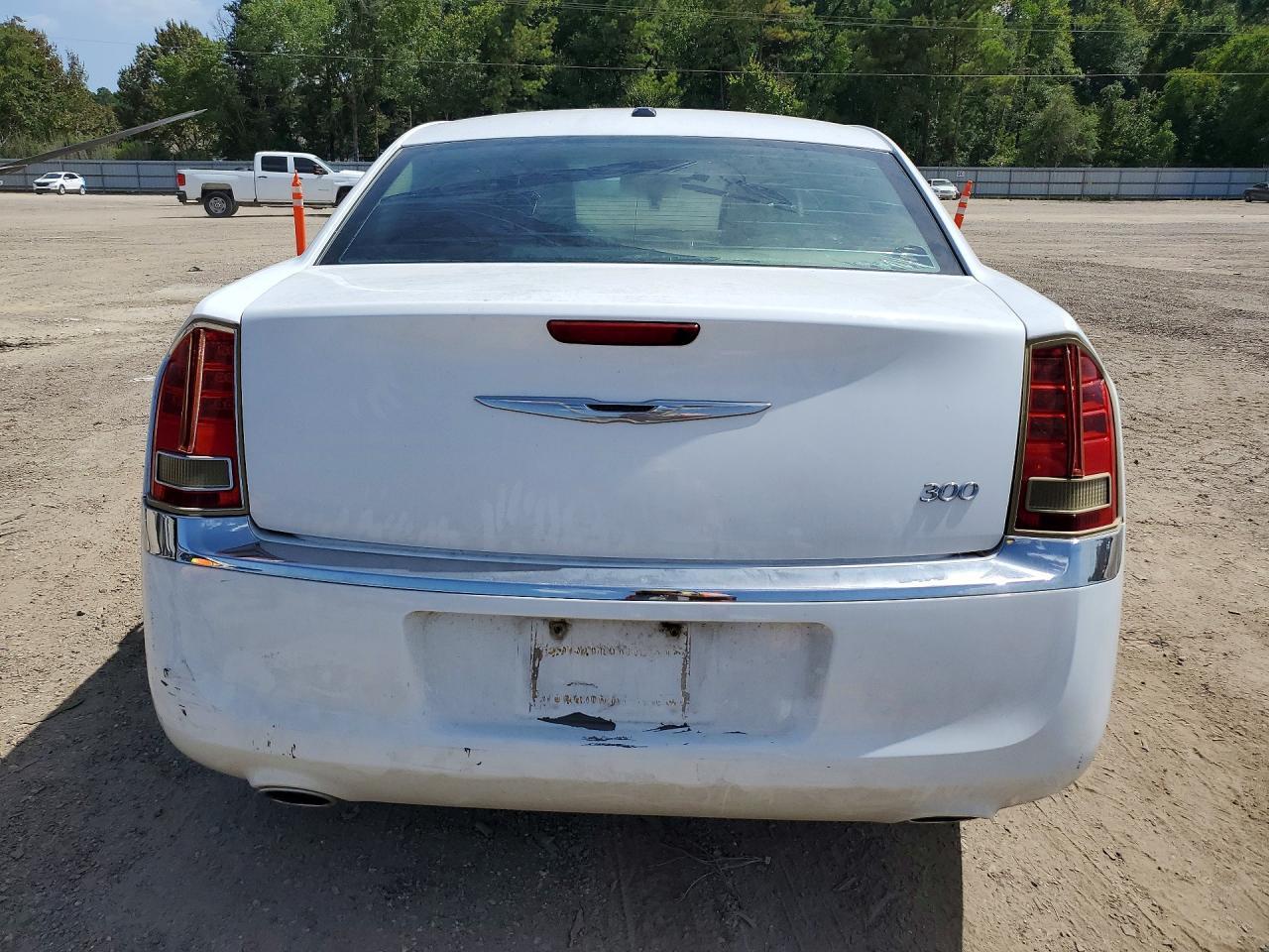 2014 Chrysler 300 - Фото 6