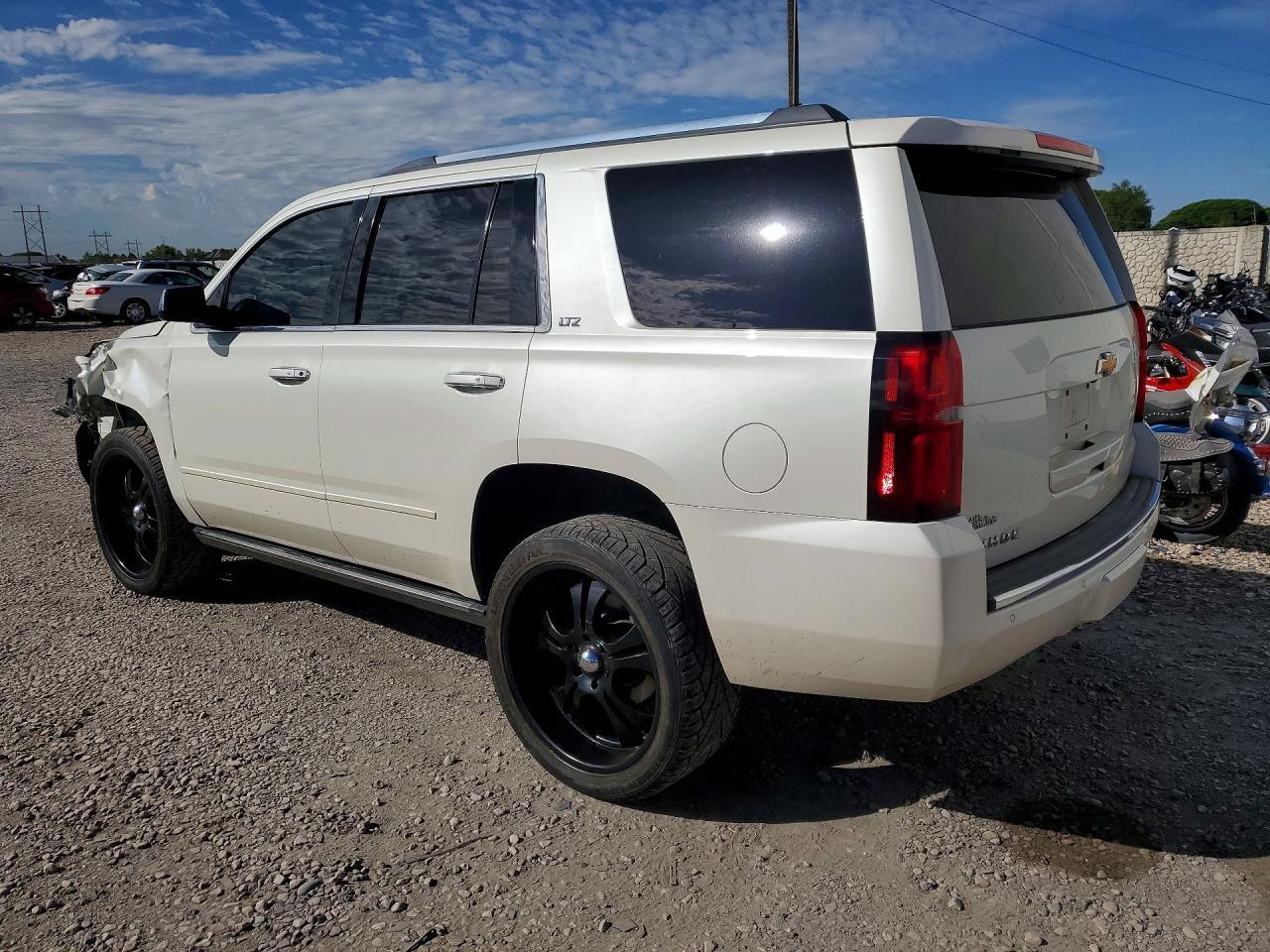 2015 Chevrolet Tahoe K1500 Ltz - Image 2