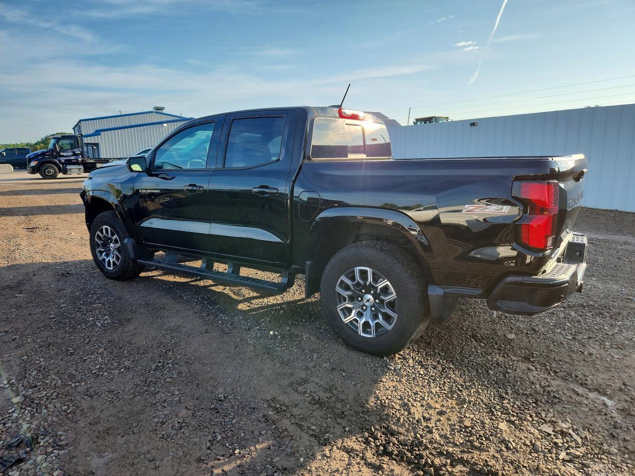 2026 Chevrolet Colorado Z71 - Фото 2