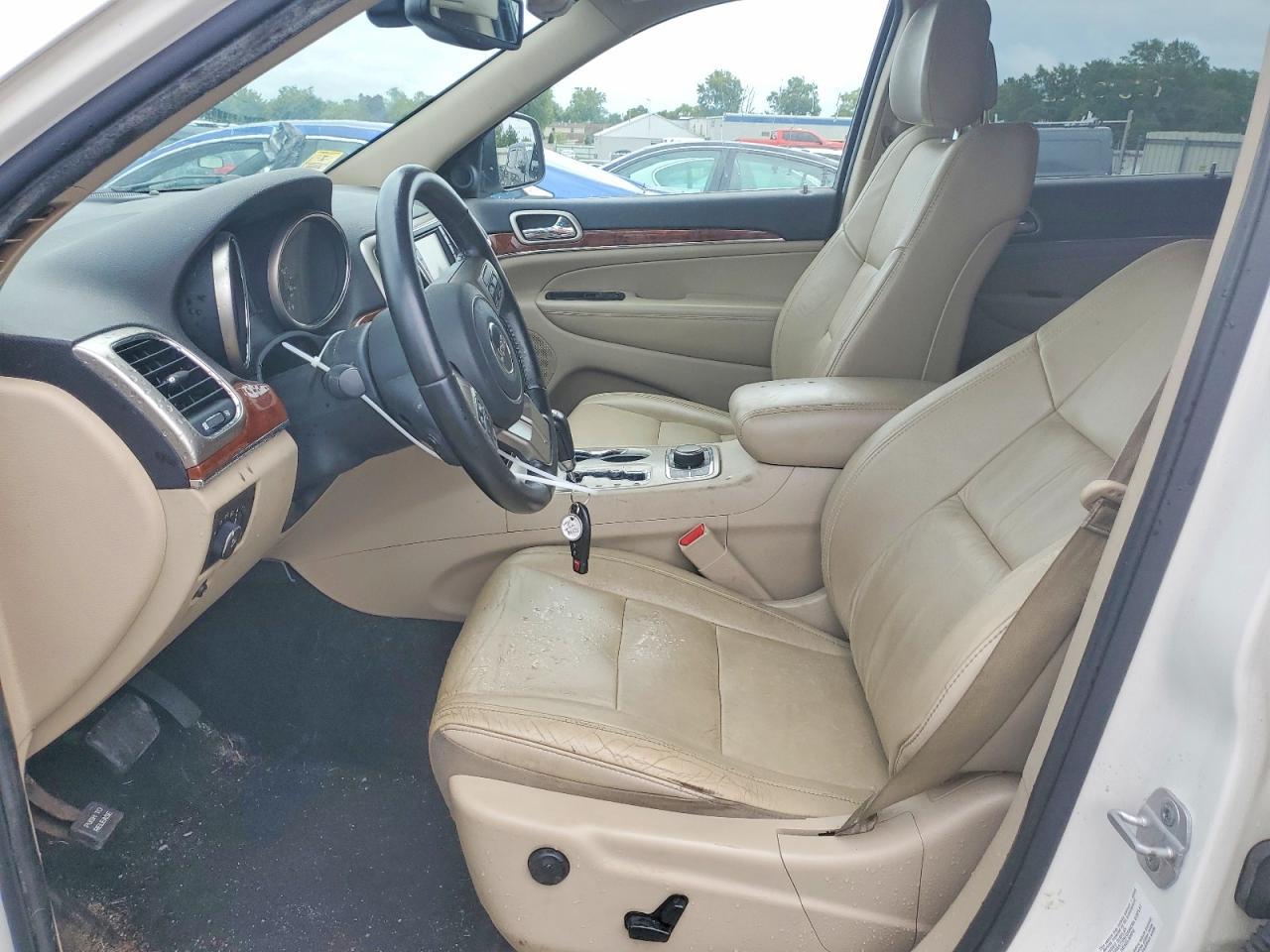 2011 Jeep Grand Cherokee Limited - Image 7