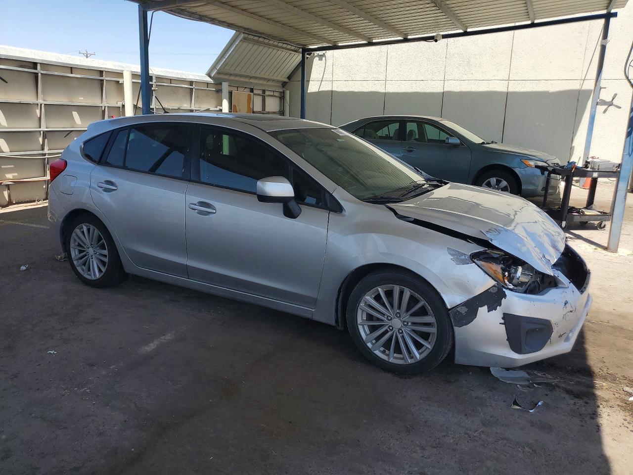 2013 Subaru Impreza Premium - Image 4
