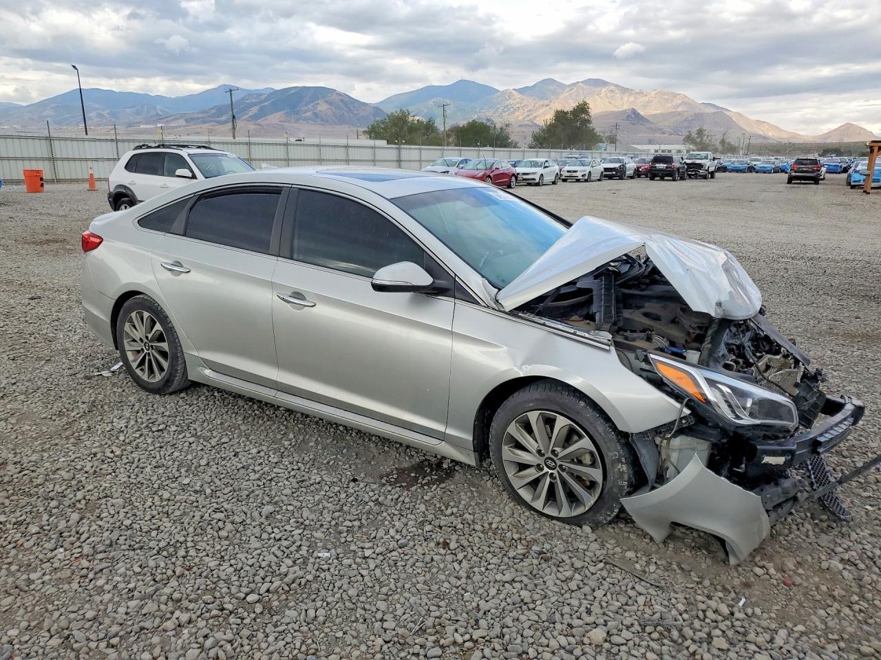 2017 Hyundai Sonata Sport - Image 4