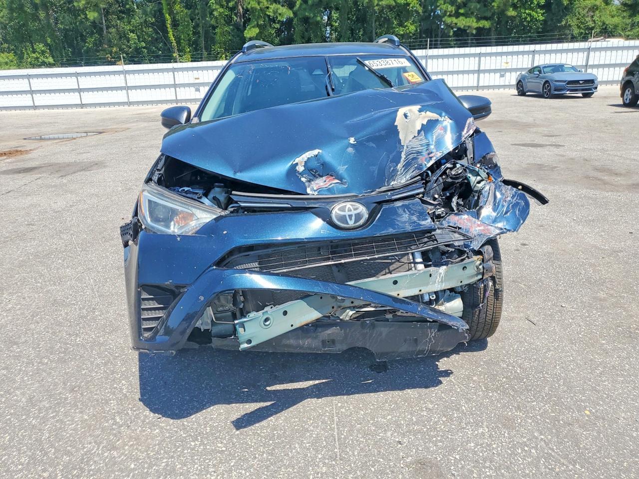 2017 Toyota Rav4 Le - Фото 5