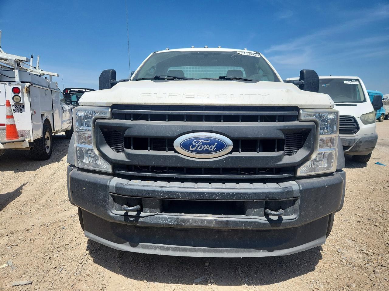 2021 Ford F450 Super Duty - Image 5