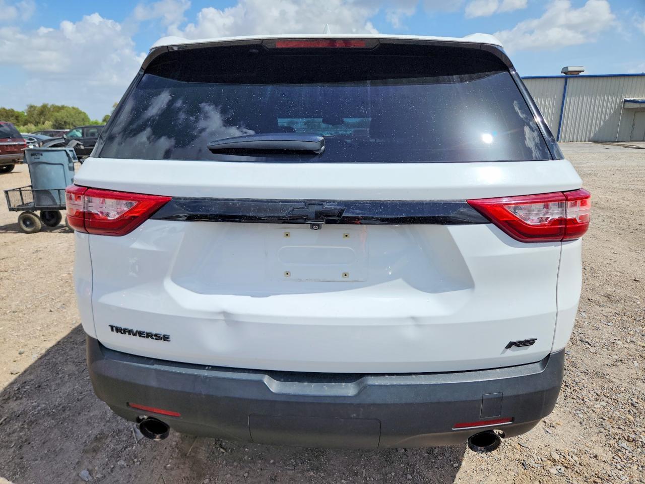 2020 Chevrolet Traverse Ls - Фото 6