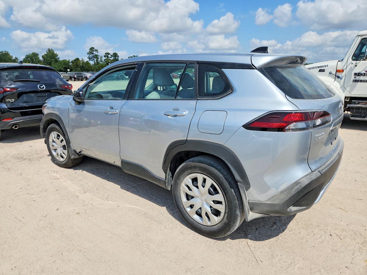 2026 Toyota Corolla Cross L - Фото 3