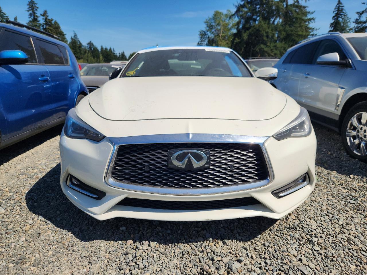 2017 Infiniti Q60 3.0T Premium - Фото 5