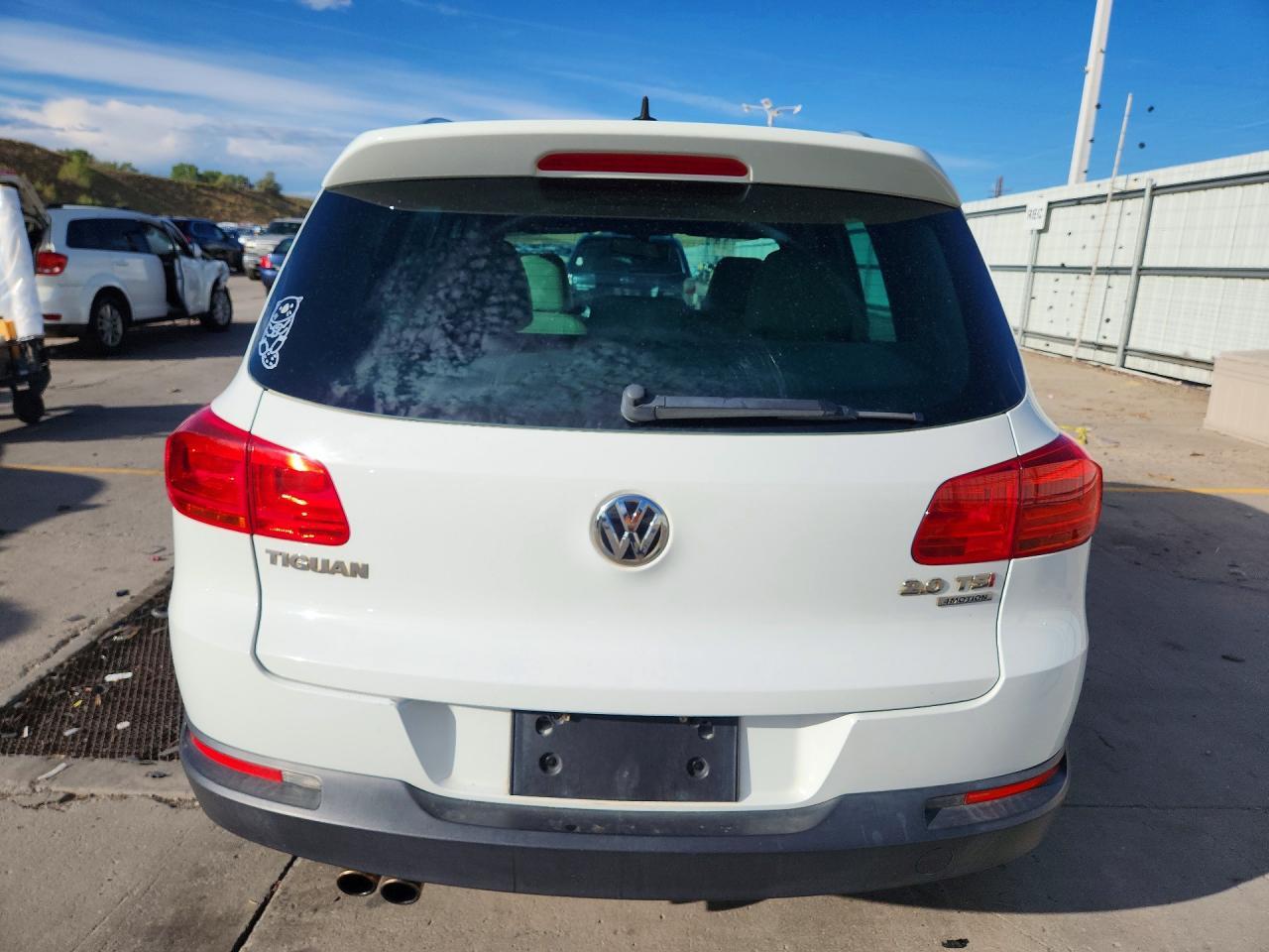 2014 Volkswagen Tiguan S - Фото 6