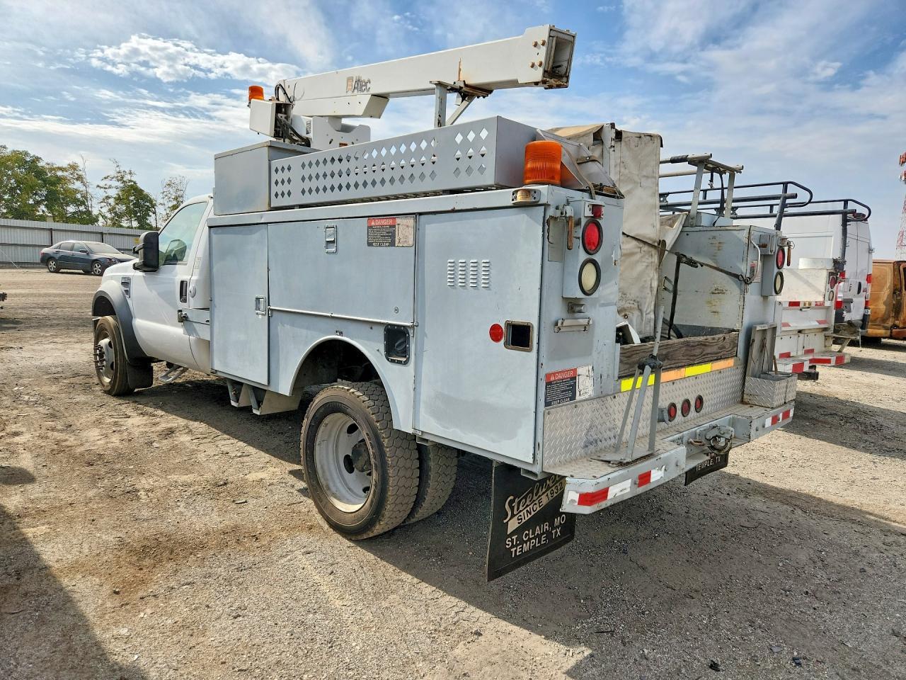 2008 Ford F450 Super Duty - Фото 2