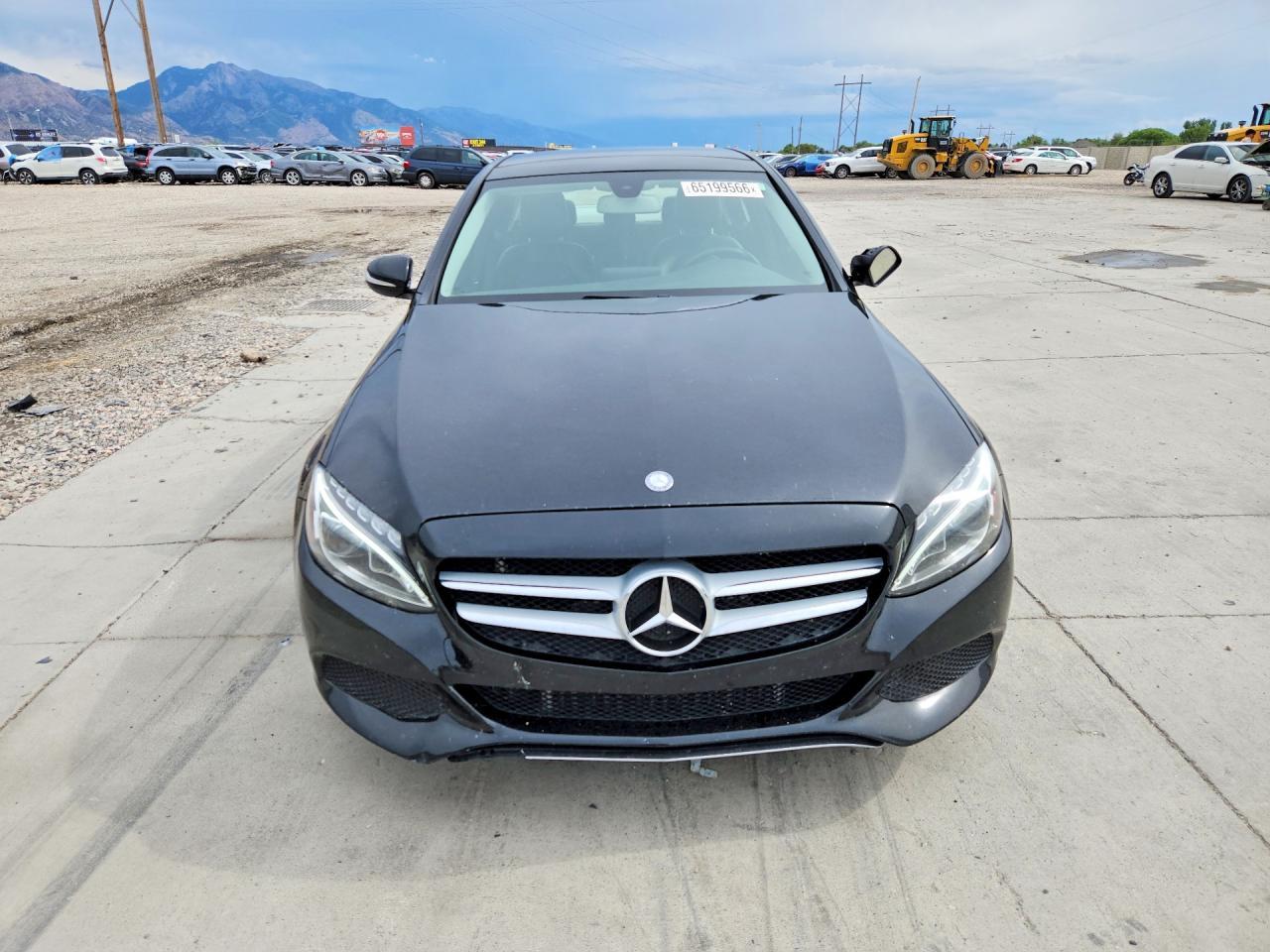 2015 Mercedes-Benz C 300 4Matic - Image 5