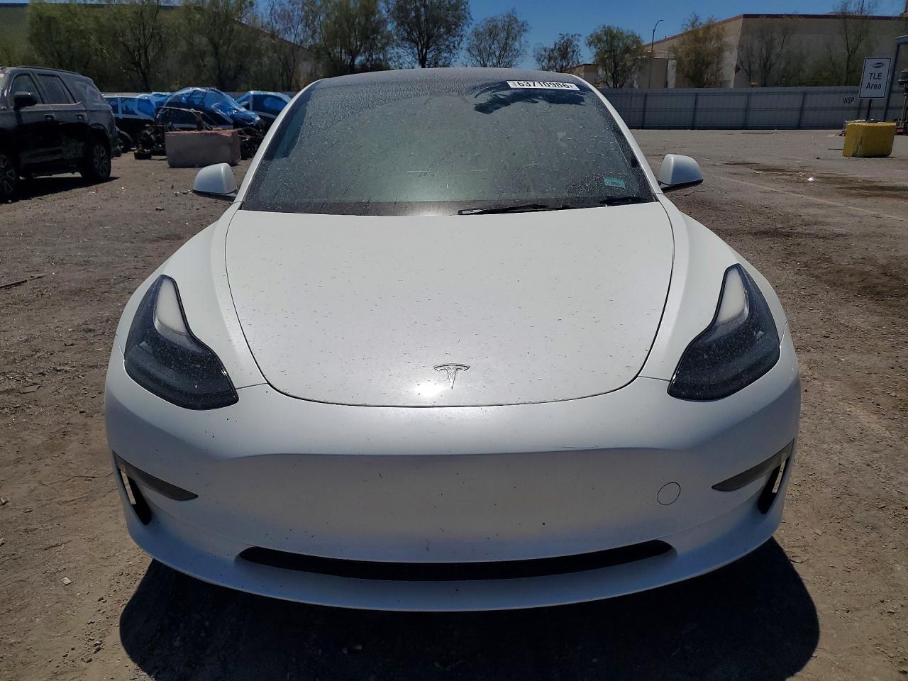 2023 Tesla Model 3 - Image 5