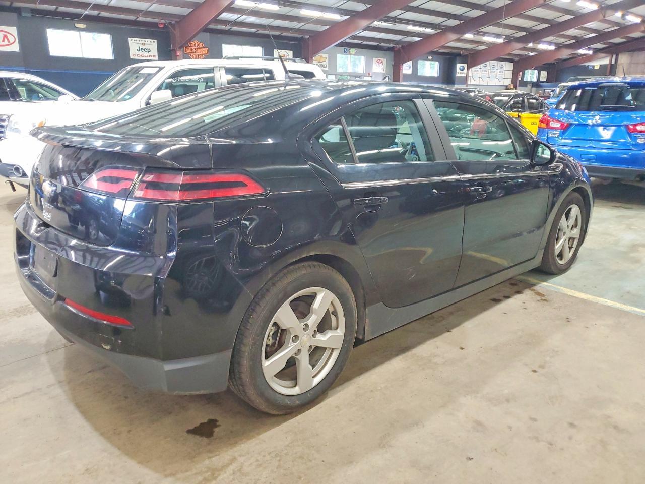 2013 Chevrolet Volt - Фото 3