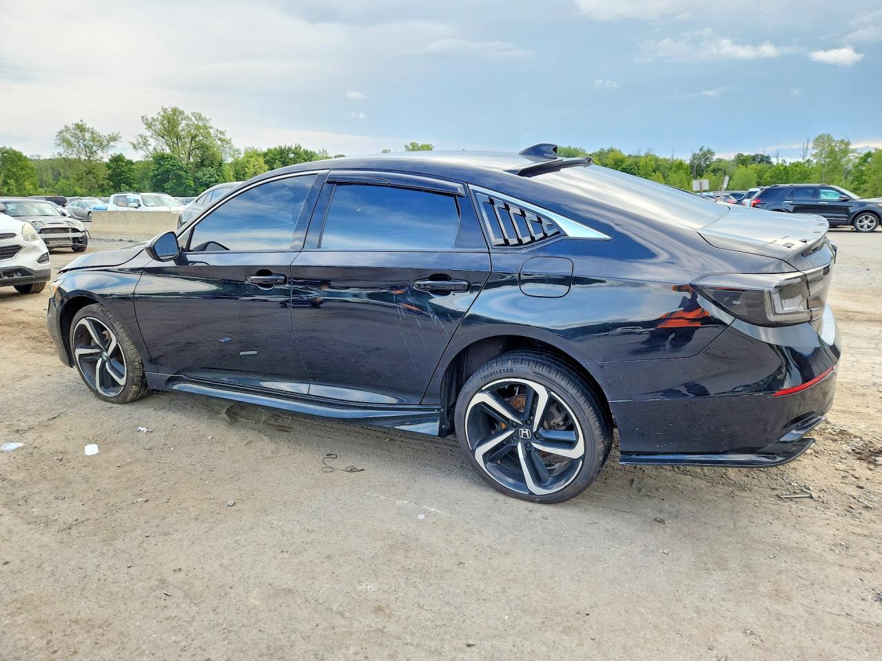 2020 Honda Accord Sport - Фото 2
