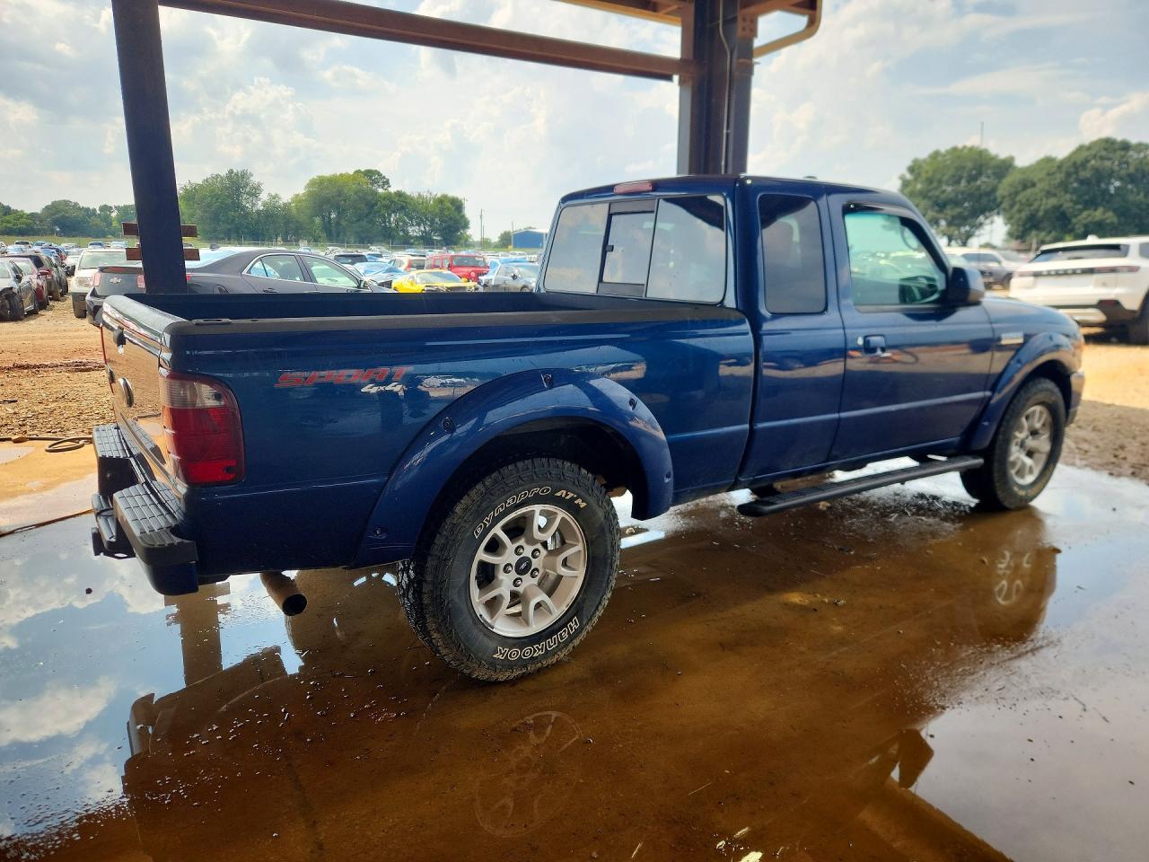 2011 Ford Ranger Super Cab - Image 3