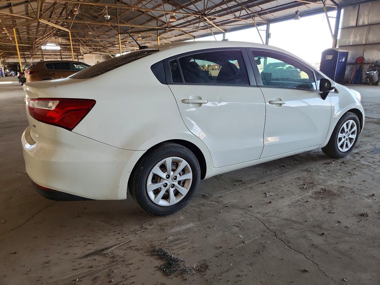 2017 Kia Rio Lx - Фото 3